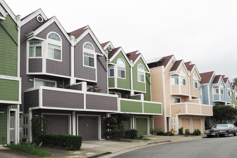 Understanding Homeowners Associations